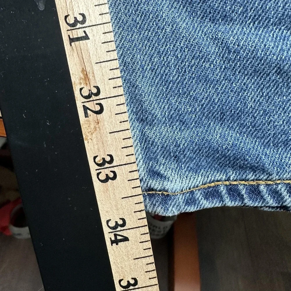 Vintage Levi's 560 Jeans Men 36x36 (Actual 35x34) Blue Denim Relaxed Tapered USA